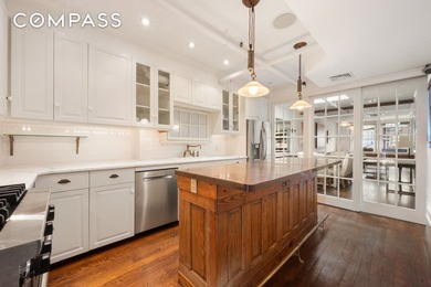 A Rare Full-Floor SoHo Penthouse Crowned by a Private Rooftop of - photo 12