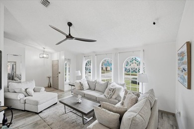 Welcome home to this beautifully updated 3-bedroom, 2-bath pool - photo 6