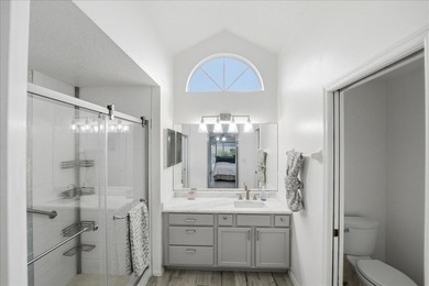 Welcome home to this beautifully updated 3-bedroom, 2-bath pool - photo 10