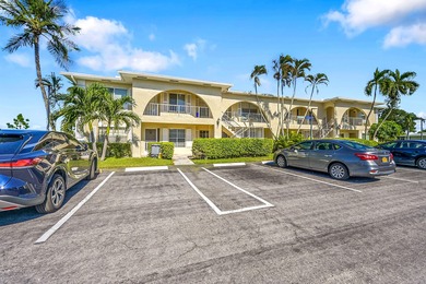 (private lake, pond, creek) Condo For Sale in Delray Beach Florida