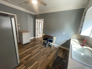 Nice home located near Majestic Park and just a few minutes from