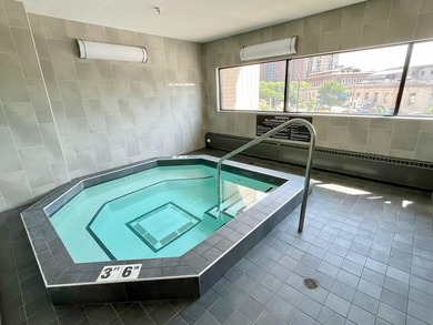 Experience the best of urban living in this stylish 1-bedroom - photo 30
