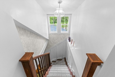 English countryside charm meets Hamptons bungalow living on this - photo 31