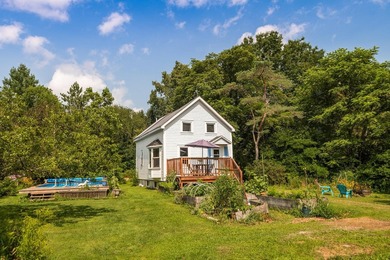 This country home has retained its old-world charm over time - photo 38
