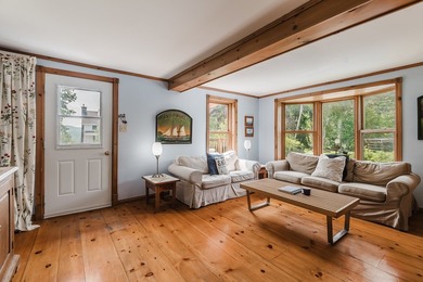This country home has retained its old-world charm over time - photo 40