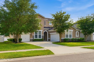 Welcome to this stunning custom Drees Homes home located in the - photo 3