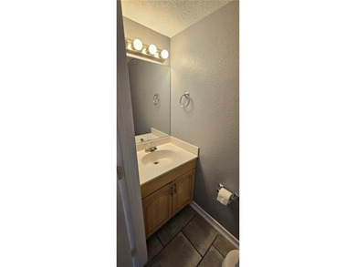 Great investment with a good tenant already in place. Nicely - photo 6