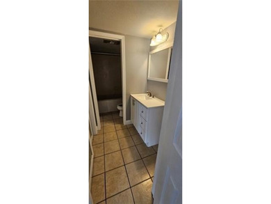 Great investment with a good tenant already in place. Nicely - photo 8