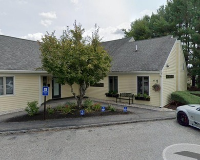 Discover an exceptional opportunity with this large office - photo 1