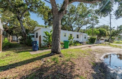 Discover *The Preserve* at Indian Rocks Beach:
A boutique - photo 16