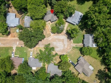 Renovated and Move-in ready! This 4-bedroom, 1-bath home offers - photo 26