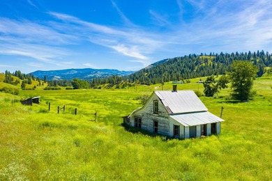 One of the most picturesque ranches in NE Washington. 922 acres - photo 33
