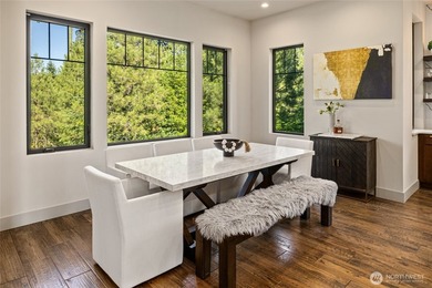 Mountain living meets timeless comfort in this beautifully - photo 8