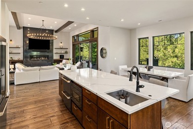 Mountain living meets timeless comfort in this beautifully - photo 9