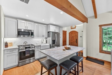 Fabulous fully remodeled 2BR single-family ski cottage in - photo 6