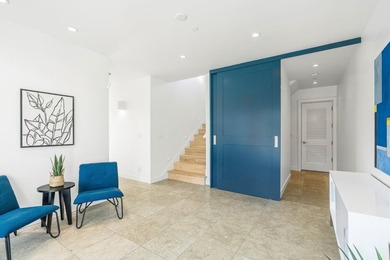 Welcome to 185 14th Avenue in Santa Cruz, an extraordinary - photo 5