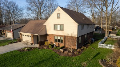 Some homes have room for real life, and this is one of them - photo 3