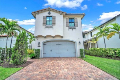Lake Home For Sale in Pembroke Pines, Florida