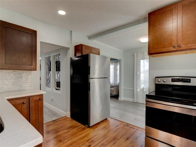 Live the beachside lifestyle just three blocks from the sand in - photo 3