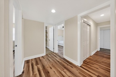 Nestled in a sought-after enclave surrounded by sprawling ranch - photo 16