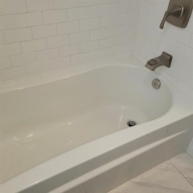 Like a New Home!! Completely renovated split ranch - remodeled - photo 27