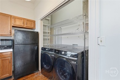 PRICED BELOW APPRAISAL! Seller offering $10,000 in concessions - photo 9