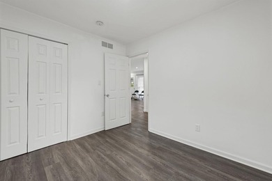 Like a New Home!! Completely renovated split ranch - remodeled - photo 29