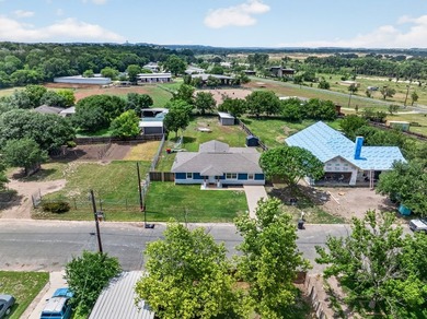 Nestled in a sought-after enclave surrounded by sprawling ranch - photo 31