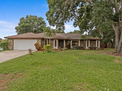 Lake Home For Sale in Sebring, Florida