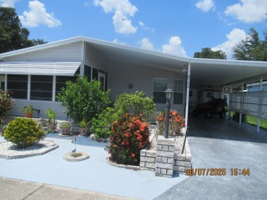 (private lake, pond, creek) Home For Sale in Zephyrhills Florida