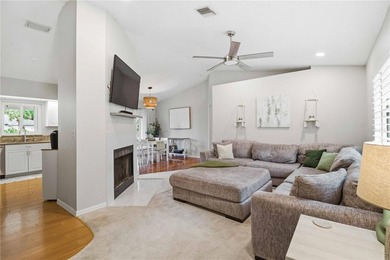 Discover South Venice living in this 2-bedroom, 2-bath, 2-car - photo 3
