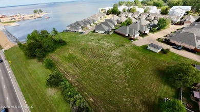 BUILDING OPPORTUNITY in Windward Bluff, a gated community on the - photo 5