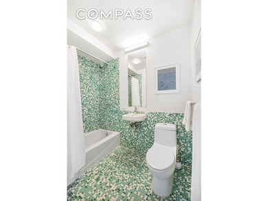 Palatial 2,458 ft Full-Floor Loft-like 4-Bedroom + Convertible - photo 14