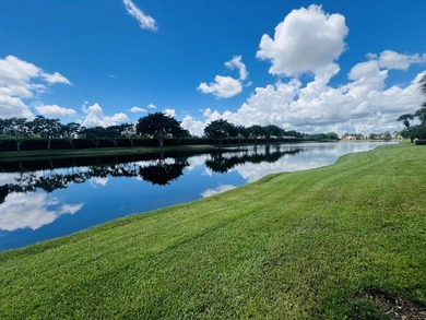 Welcome home to this 3-bedroom, 2-bathroom waterfront home in - photo 33