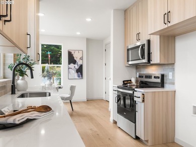 A rare opportunity to acquire six newly constructed residences - photo 5
