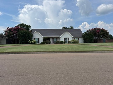 Yazoo River Home For Sale in Greenwood Mississippi