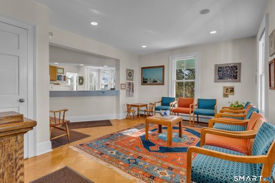 RARE MIXED USE OPPORTUNITY!! Just two blocks from downtown