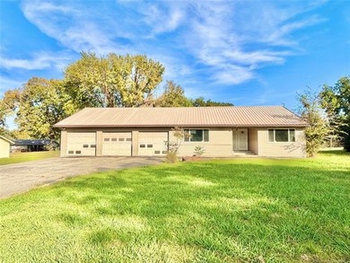 (private lake, pond, creek) Home Sale Pending in Stigler Oklahoma