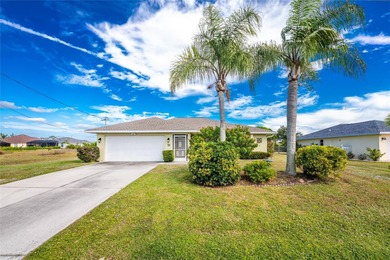 Rotonda West Lakes and Canals Home For Sale in Rotonda West Florida