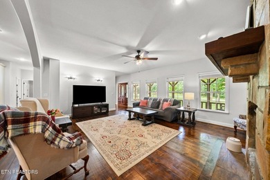 Welcome to this gorgeous and spacious 4,152 sq. ft. family home - photo 3