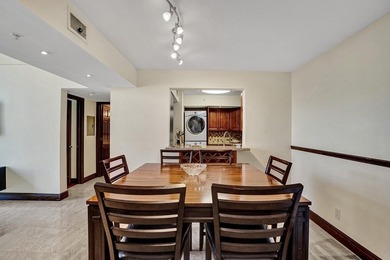 Welcome to this well-appointed two-bedroom, two-bathroom - photo 4