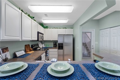 Enjoy easy lake living from this well-maintained, fully - photo 15