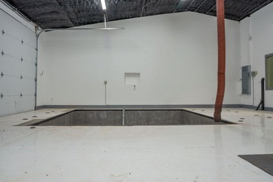 Opportunity is knocking in Kerrville's Midway Center! This - photo 16
