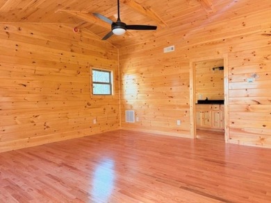Charming mountain retreat in sought-after Hideaway Hills - photo 9