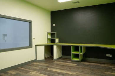 Opportunity is knocking in Kerrville's Midway Center! This - photo 19