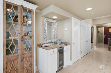 Beautifully Decorated And Turn-Key Ready 2 Bedroom 2 Bath Corner - photo 22
