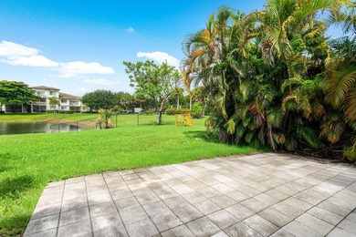 Welcome to 3260 Commodore Court, a beautifully renovated lake - photo 27