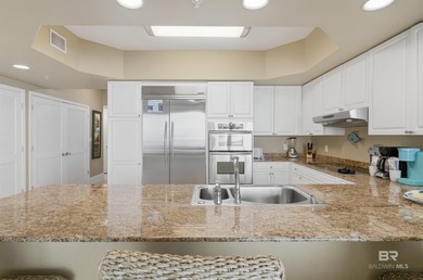 Beautifully Decorated And Turn-Key Ready 2 Bedroom 2 Bath Corner - photo 31