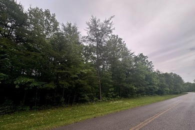 Welcome to Cumberland Lakes! This beautiful lot offers a great - photo 2