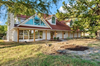 (private lake, pond, coastal) Home For Sale in Powderly Texas